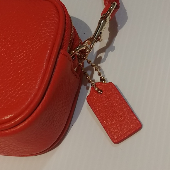 NWT Coach Crossbody Leather Pouch - Picture 6 of 8
